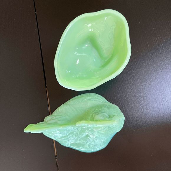 Mosser Glass Jadeite Glass Large Standing Rooster - Picture 5 of 6